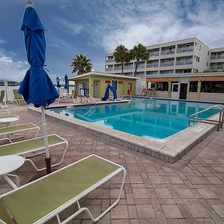 Tropical Serenity-Water View Heated Pool Tiki Bar Tampa Exterior photo